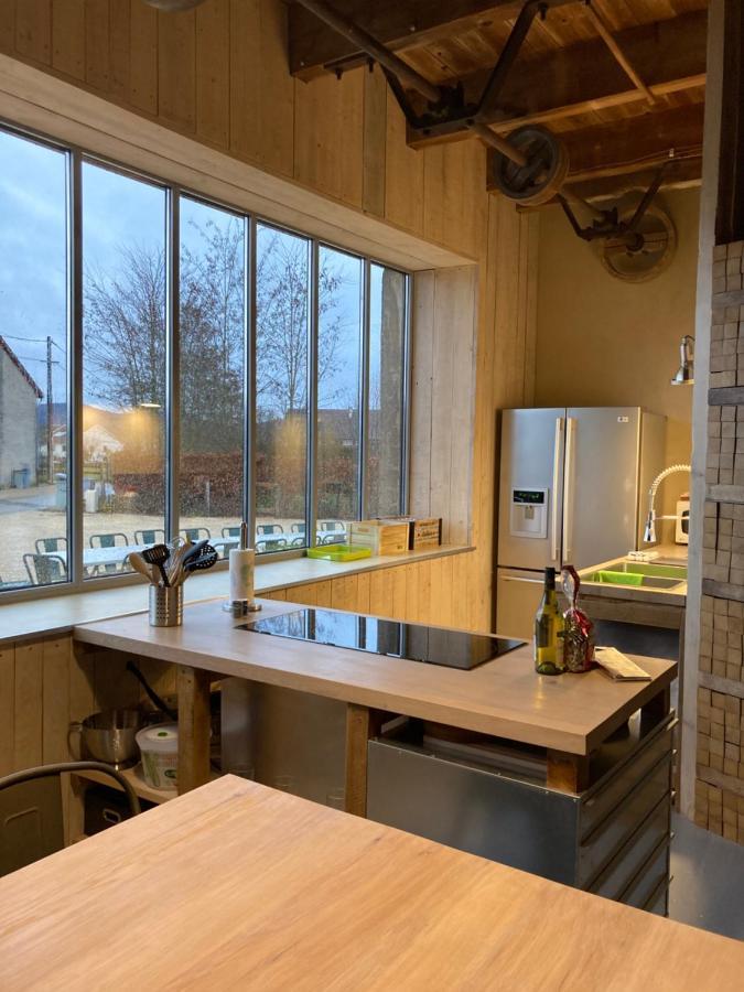 Gite L'Atelier De Tournerie Montigny-sur-l'Ain Экстерьер фото